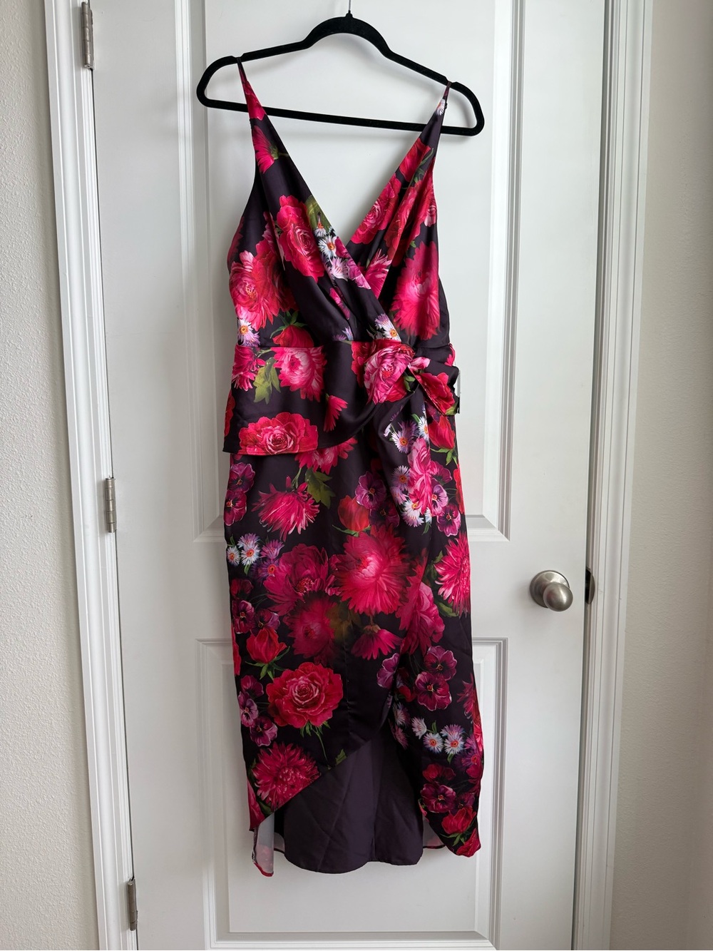 Express NWT Floral High-Low Wrap Dress Sz XL